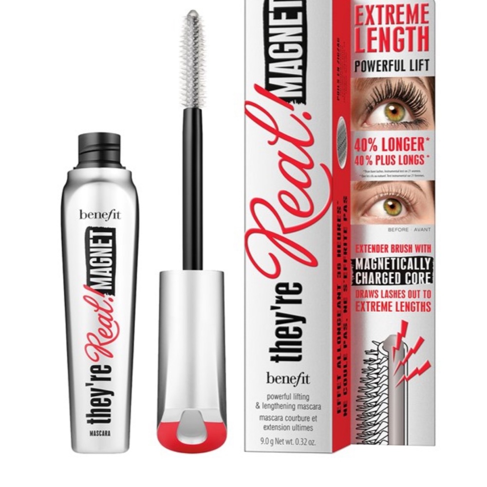 Benefit they’re real magnet lengthening mascara. NEW in box never opened. Black
